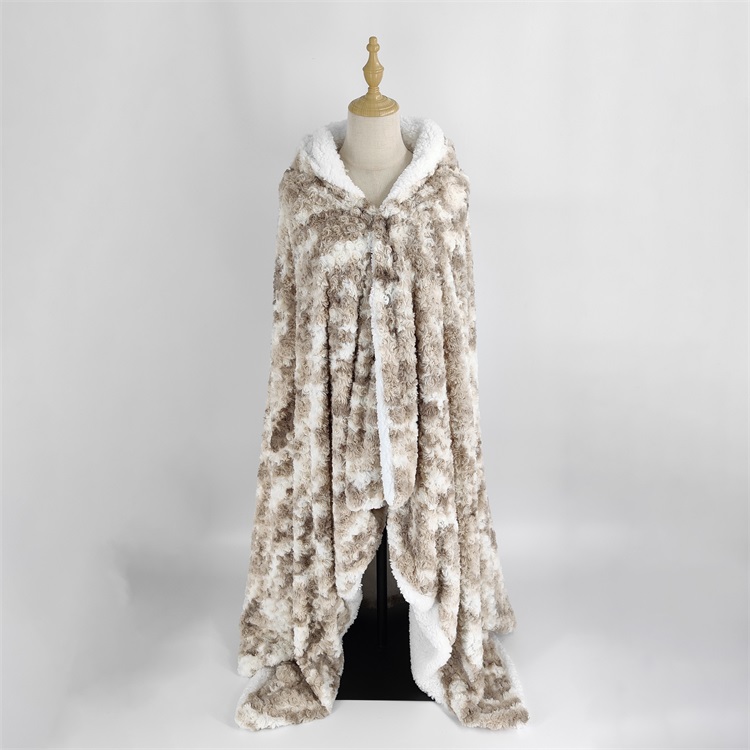 Luxury  Root Beer Float Wearable Throw Blanket